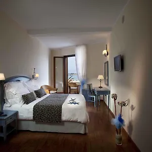 Mira 3*, San Vito Lo Capo Italy